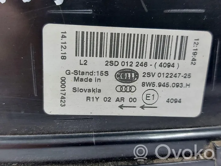 Audi A4 S4 B9 8W Takaluukun takavalot 8W5945093H