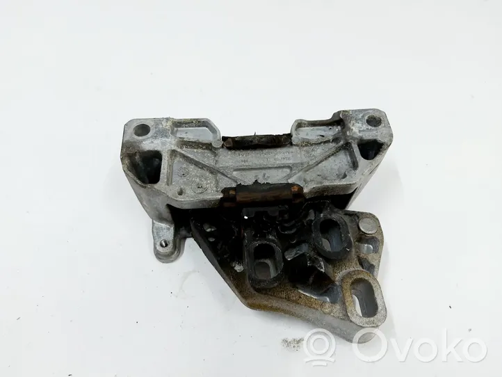 Mercedes-Benz A W177 AMG Supporto di montaggio scatola del cambio A2472403200