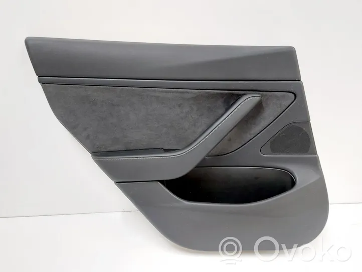 Tesla Model 3 Rivestimento del pannello della portiera posteriore 1105095-00-E