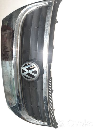 Volkswagen Touran I Front bumper upper radiator grill 