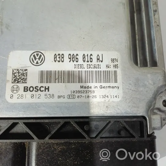 Volkswagen Transporter - Caravelle T5 Variklio valdymo blokas 038906016AJ