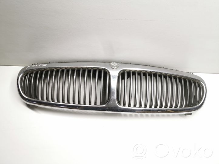 Jaguar X-Type Etusäleikkö 1X438A100