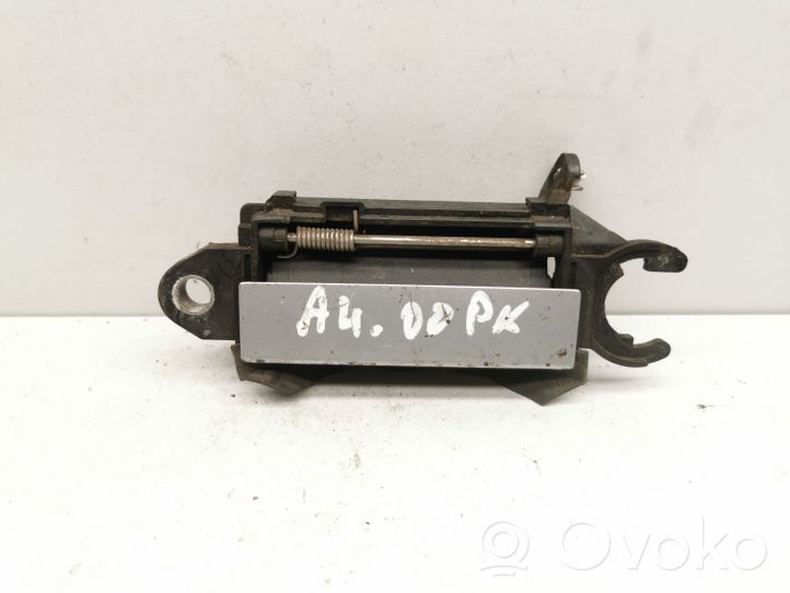 Audi A4 S4 B5 8D Etuoven ulkokahva 4A0837205DE