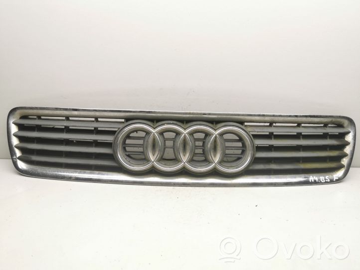 Audi A4 S4 B5 8D Griglia anteriore 8D0853651R