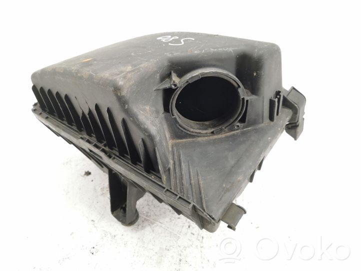 Volvo S80 Air filter box 8624782