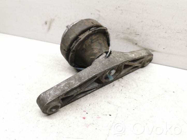 Volvo C70 Supporto di montaggio del motore 8686617