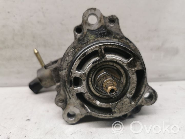 Mazda 626 Alipainepumppu RF2A18G00A