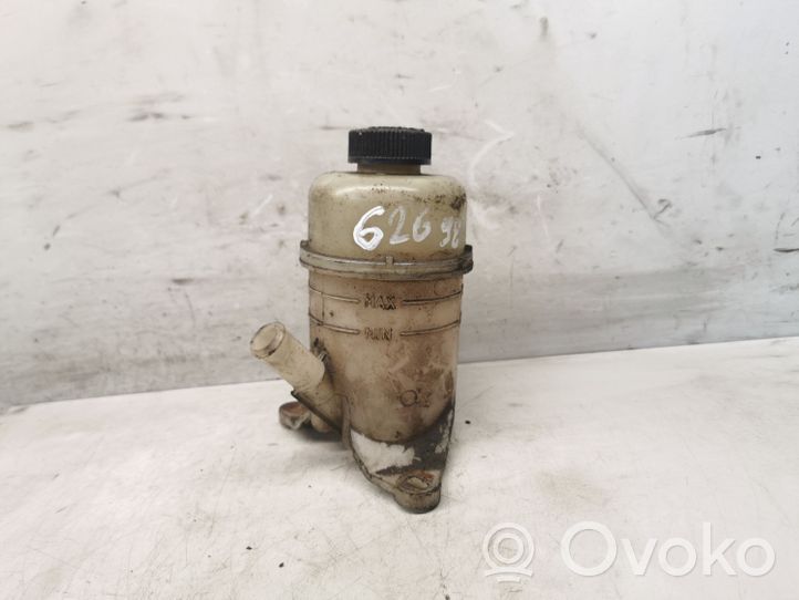 Mazda 626 Serbatoio/vaschetta del liquido del servosterzo 