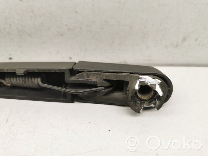 Mercedes-Benz C W204 Rear wiper blade arm A2048200040