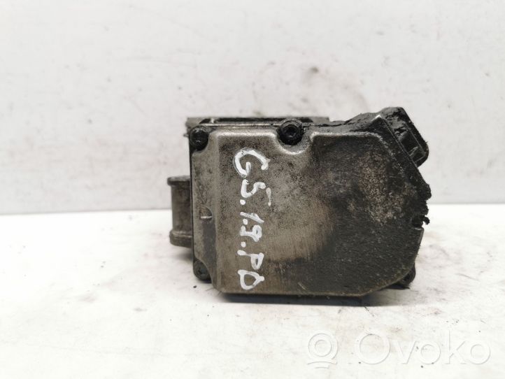 Volkswagen Golf V Valvola corpo farfallato 03G128063C