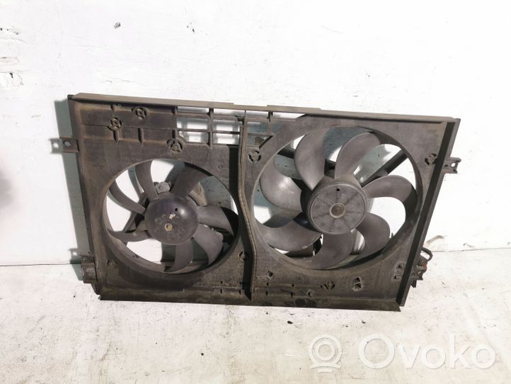 Audi TT Mk1 Ventilatore di raffreddamento elettrico del radiatore 8N0121205A