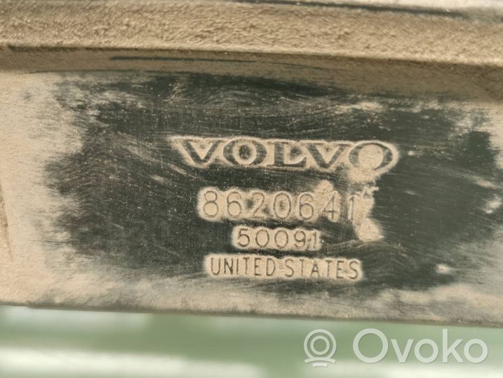 Volvo XC90 Griglia anteriore 8620641