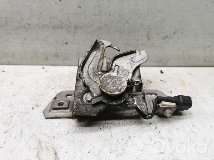 Volvo V50 Serrure de capot 30716530