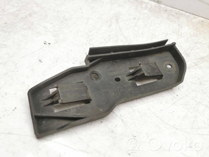 Volkswagen PASSAT B5.5 Staffa di rinforzo montaggio del paraurti anteriore 3B0807183E