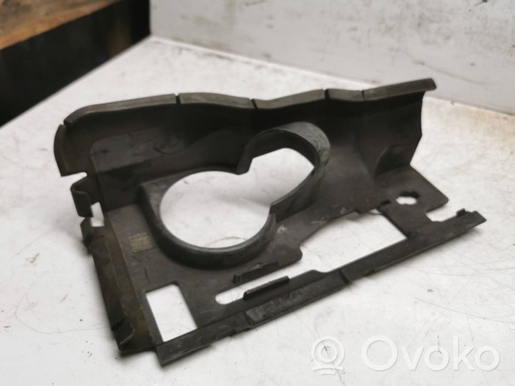 Volvo V70 Traverse, support de radiateur latéral 31217064