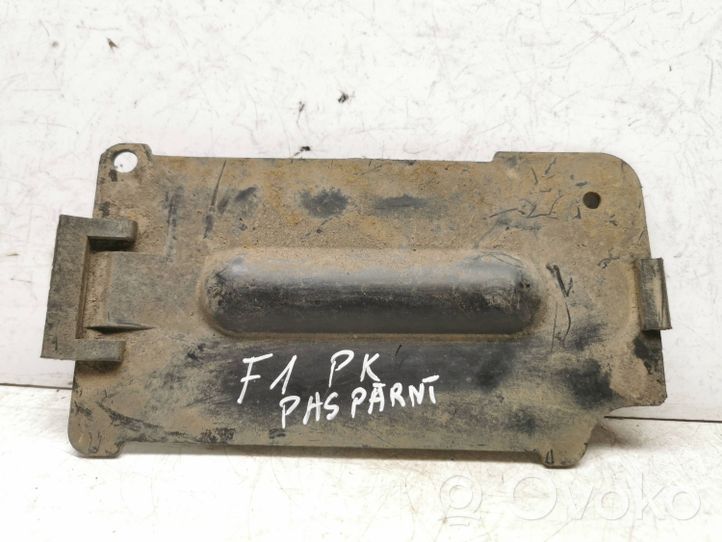 Land Rover Freelander Pare-boue passage de roue avant 241829