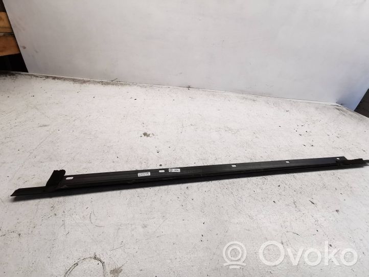 Audi A4 S4 B7 8E 8H Rivestimento modanatura del vetro della portiera anteriore 8e0853284g