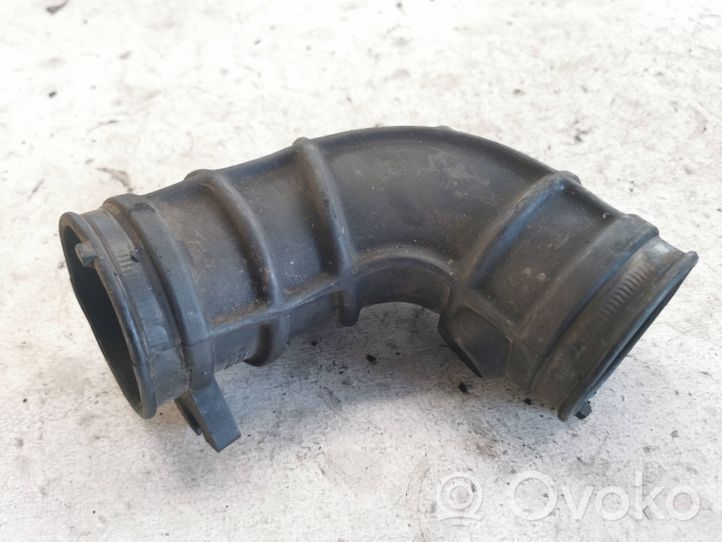 Opel Vectra B Support, tuyau de refroidissement intermédiaire 90572051