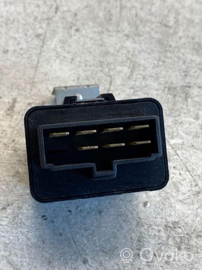 Hyundai Santa Fe Window wiper relay 954202b500