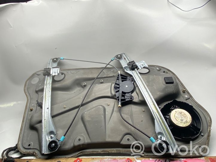 Volkswagen Golf IV Alzacristalli della portiera anteriore con motorino 1J4837756E