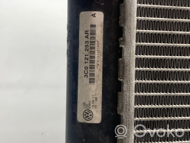 Volkswagen PASSAT B7 Radiateur de refroidissement 3C0121253AR