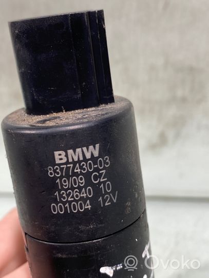 BMW 3 E90 E91 Pompa spryskiwacza lampy przedniej 837743003