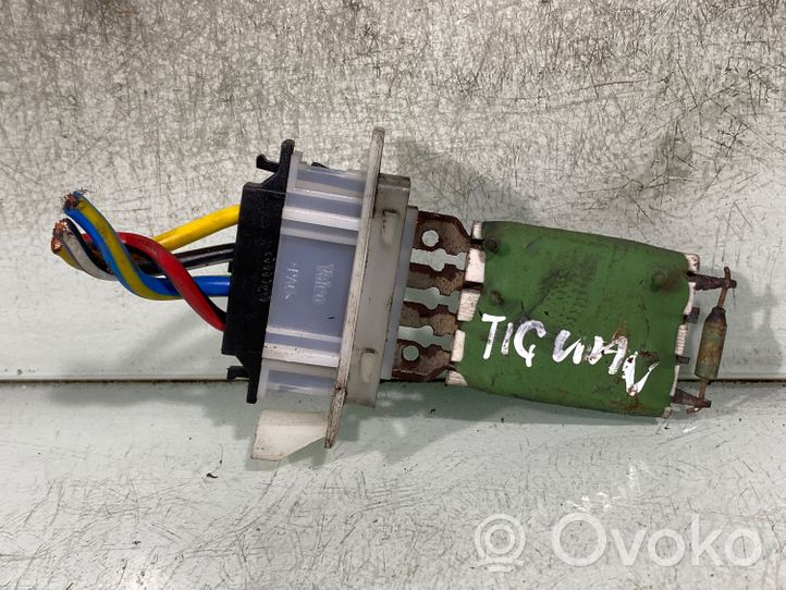 Volkswagen Tiguan Heater blower motor/fan resistor 