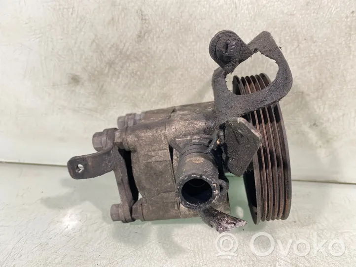 Volvo V70 Power steering pump 