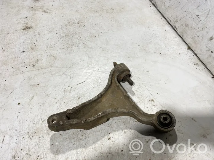 Volvo XC70 Fourchette, bras de suspension inférieur avant 08646376