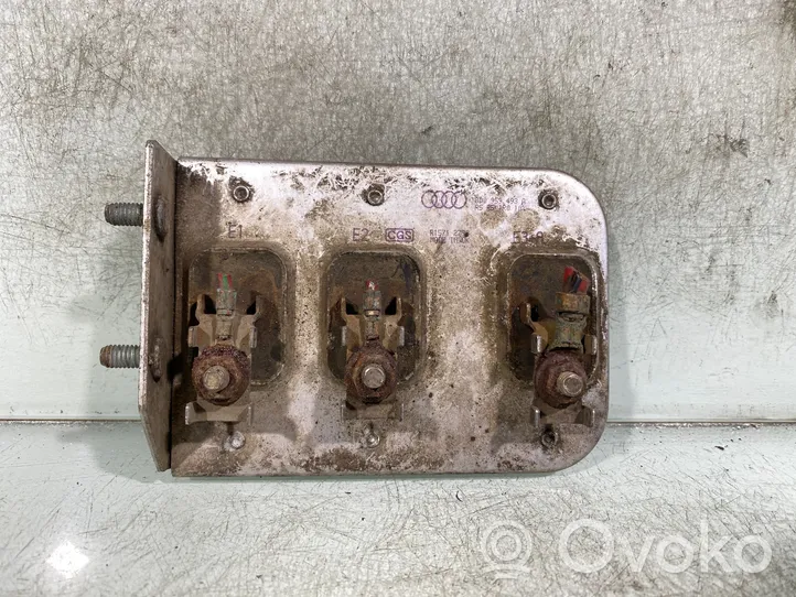 Audi A6 S6 C5 4B Coolant fan relay 8D0959493A