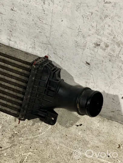 Audi A4 S4 B8 8K Chłodnica powietrza doładowującego / Intercooler 8k0145805g