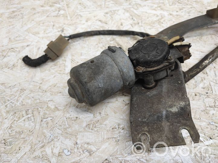 Lada Niva Front wiper linkage and motor 