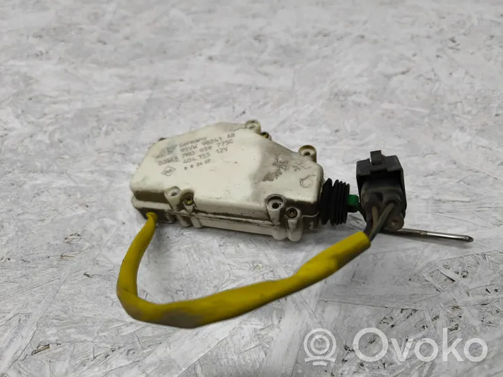 Ford Galaxy Fuel tank cap lock motor 7M0959775C