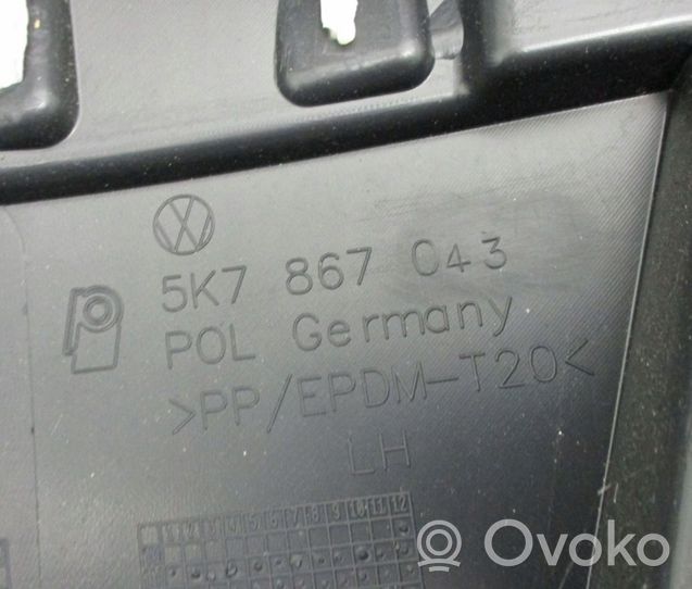 Volkswagen Golf VI Coupe-mallin takaosan koristelista 5K7867043