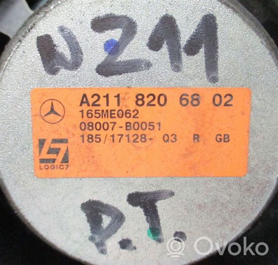 Mercedes-Benz E W211 Enceinte de porte arrière A2118206802