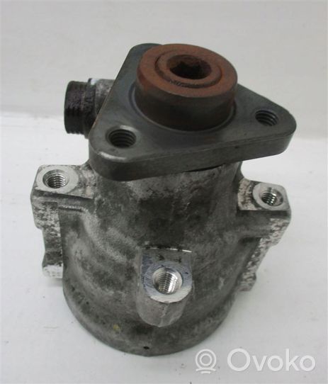 Iveco Daily 5th gen Pompe de direction assistée 504238603