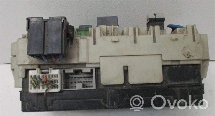 Mitsubishi Eclipse Module confort MR587195