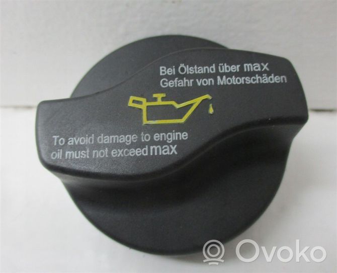 Mercedes-Benz E W212 Tappo carico dell’olio A0000100385