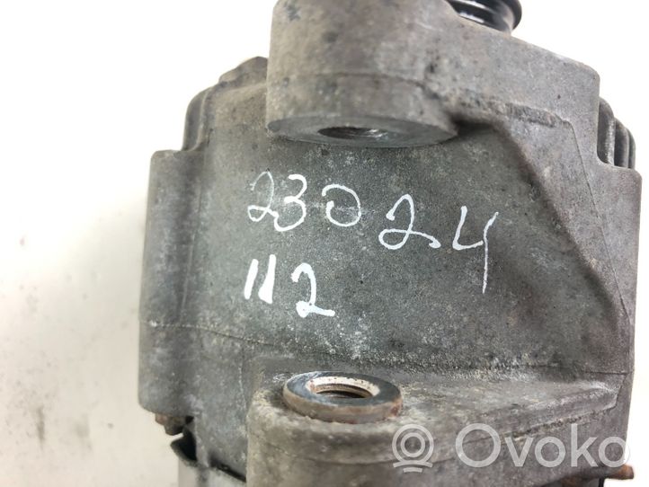 Toyota Yaris Verso Generatore/alternatore 2706021020