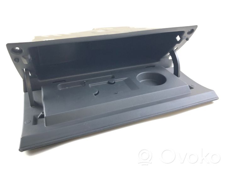 Chevrolet Corsa Glove box 09114403