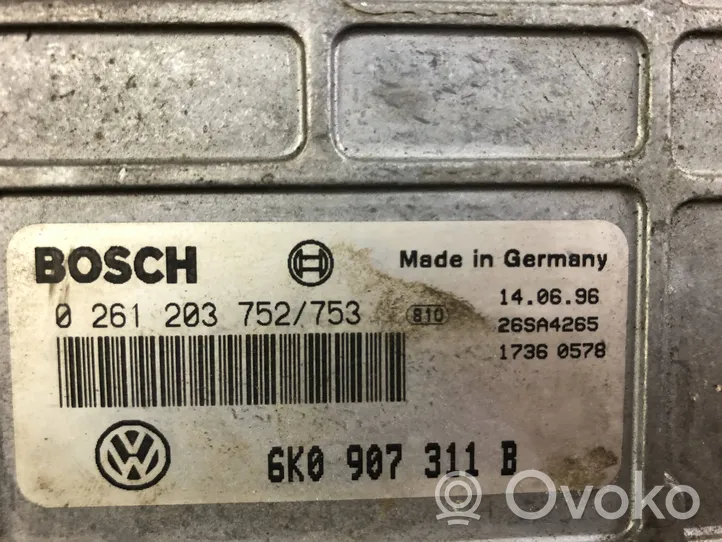 Volkswagen Polo III 6N 6N2 6NF Variklio valdymo blokas 6K0907311B