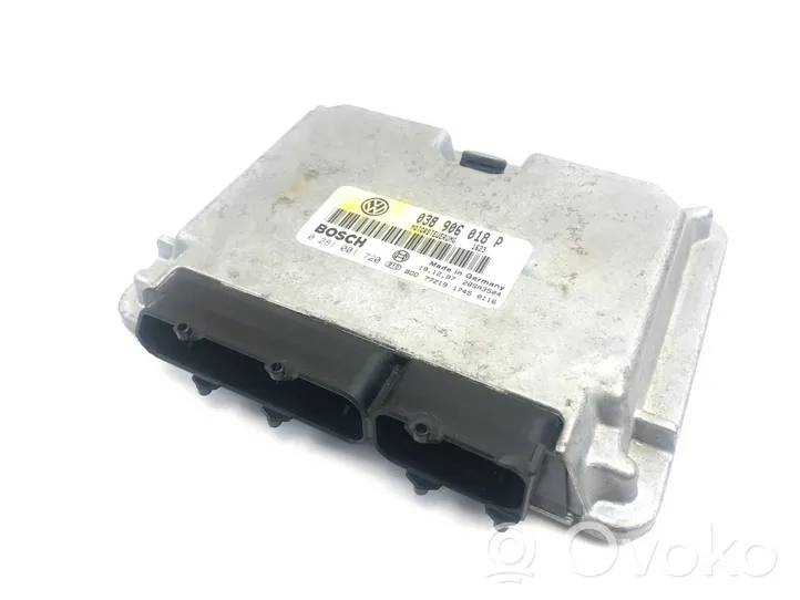 Volkswagen PASSAT B5 Calculateur moteur ECU 038906018P