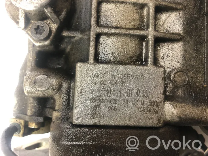 Volkswagen PASSAT B5 Pompe d'injection de carburant à haute pression 028130115