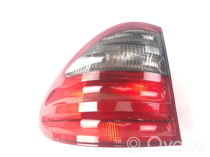 Mercedes-Benz E W210 Rear/tail lights A2108205364