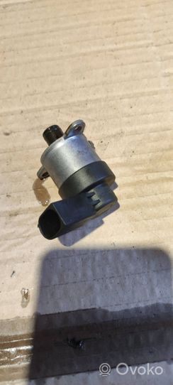 Renault Master III Sensore di pressione del carburante 0928400762