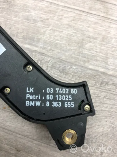 BMW 5 E39 Interruttore/pulsante di controllo multifunzione 8363655