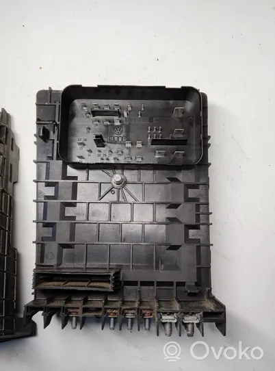 Audi A3 S3 8P Module de fusibles 1K0937125A