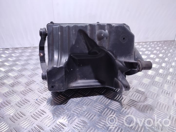 Opel Astra H Scatola del filtro dell’aria 13273413