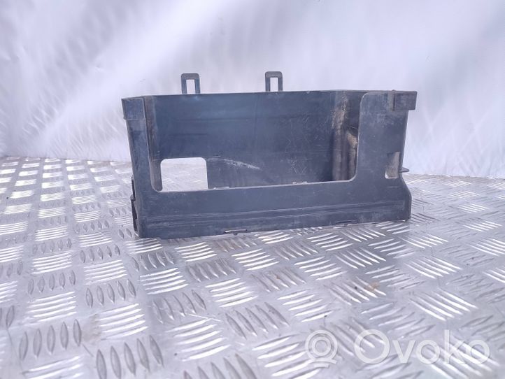 Seat Ibiza III (6L) Vassoio scatola della batteria 6q0915419b