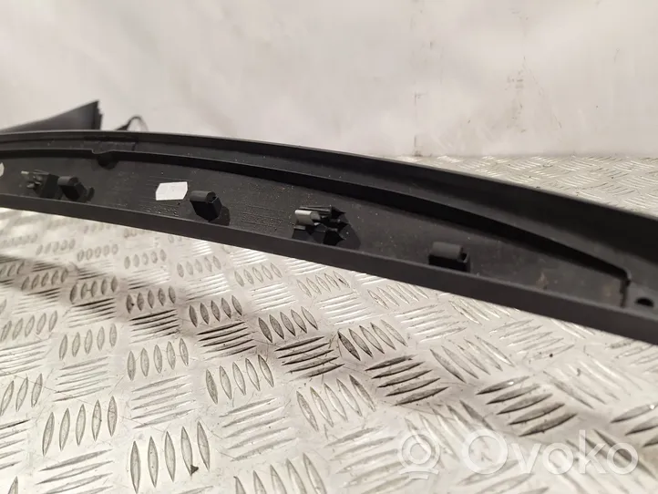 Audi A4 S4 B7 8E 8H Rivestimento superiore del portellone posteriore/bagagliaio 8e9867973a